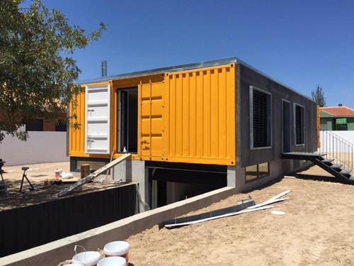 Casa construida con contenedores